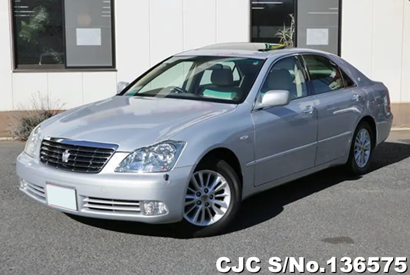2005 Toyota / Crown Stock No. 136575