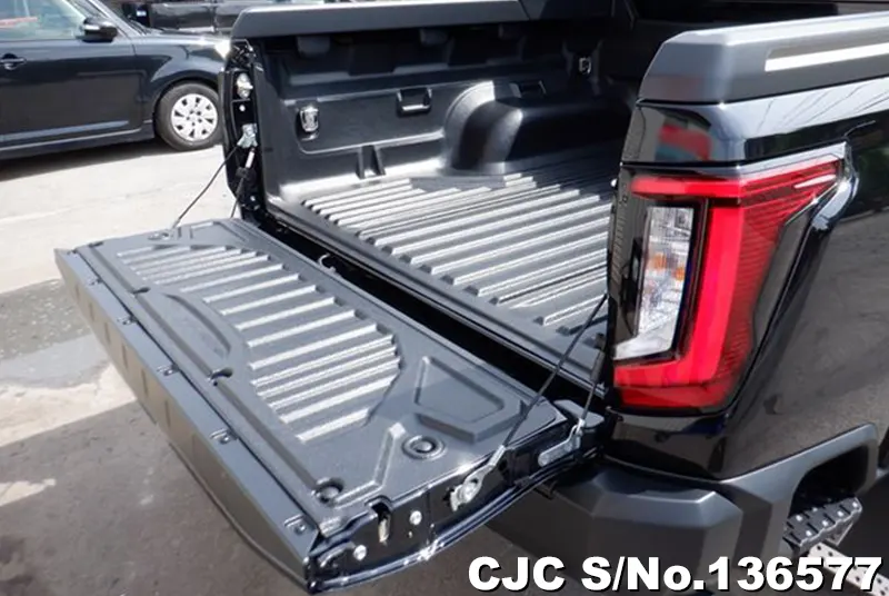 2026 Toyota / Hilux Stock No. 136577