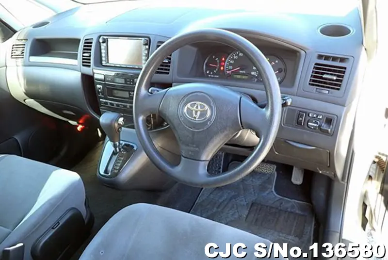 2004 Toyota / Spacio Stock No. 136580