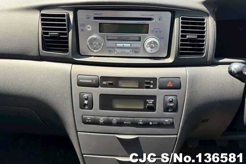 2002 Toyota / Allex Stock No. 136581