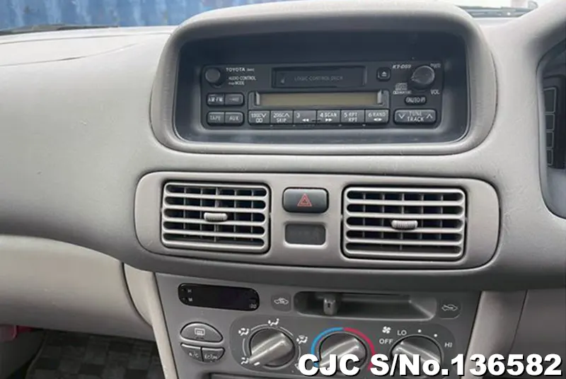 1999 Toyota / Corolla Stock No. 136582