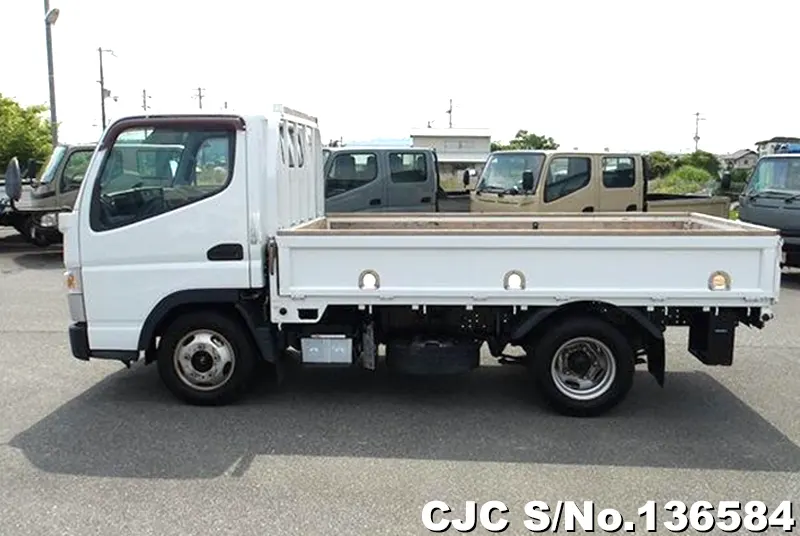 2015 Mitsubishi / Canter Stock No. 136584