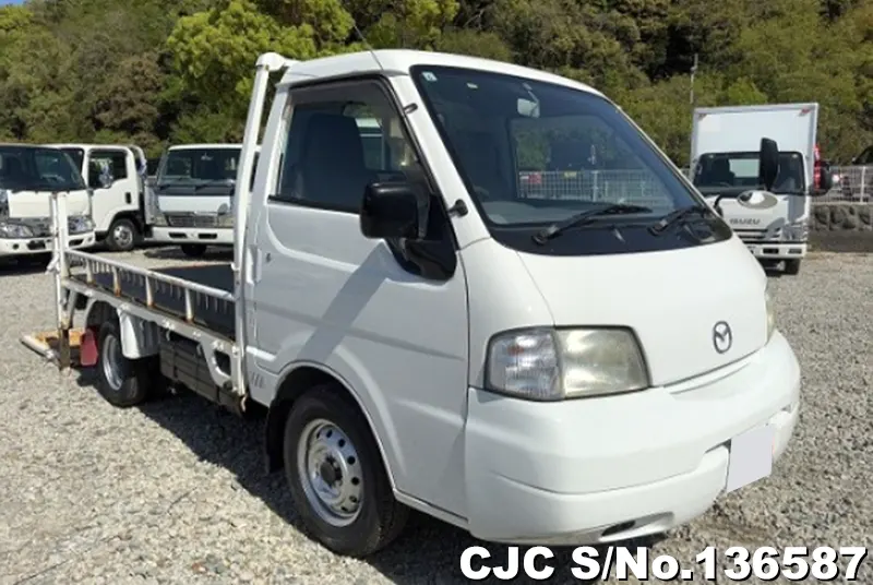 2001 Mazda / Bongo Stock No. 136587