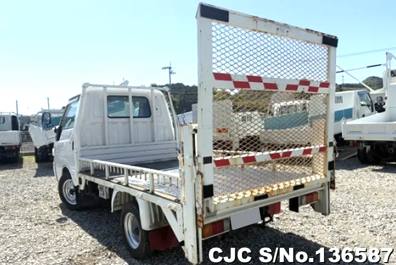 2001 Mazda / Bongo Stock No. 136587