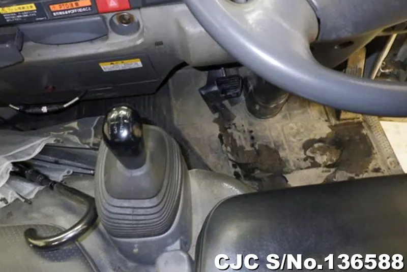 2008 Isuzu / Elf Stock No. 136588