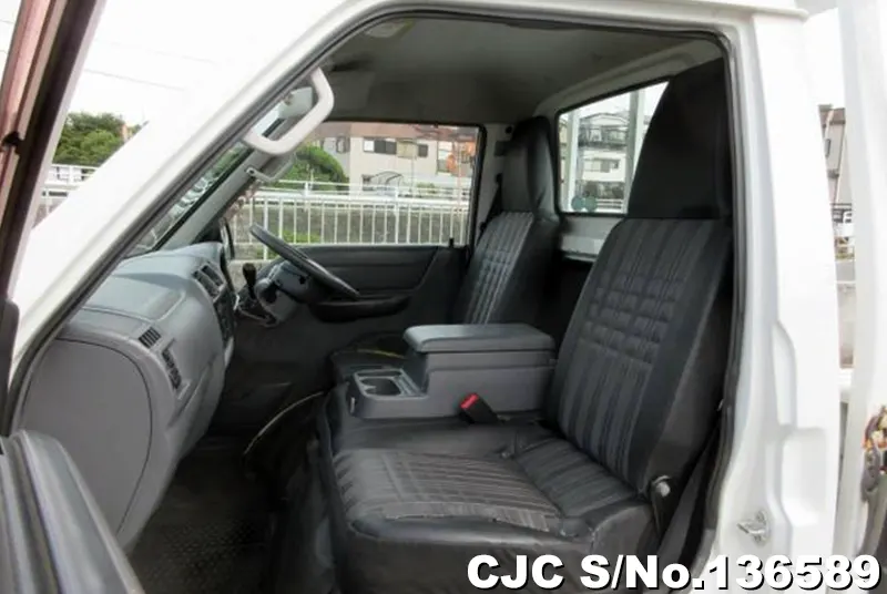 2016 Mazda / Bongo Stock No. 136589