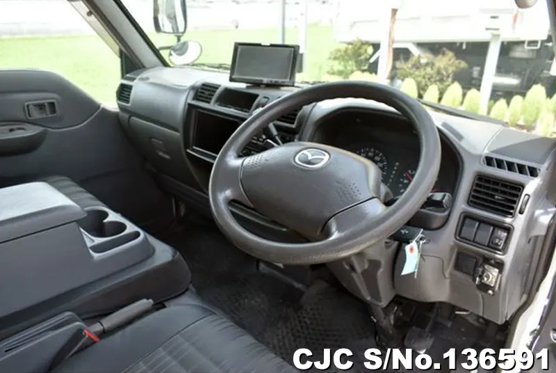 2017 Mazda / Bongo Stock No. 136591