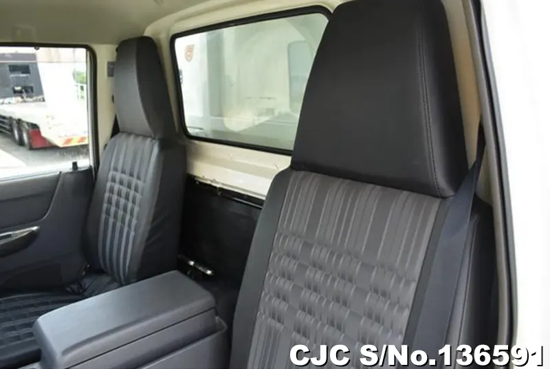 2017 Mazda / Bongo Stock No. 136591