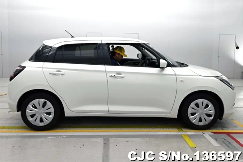 2024 Suzuki / Swift Stock No. 136597