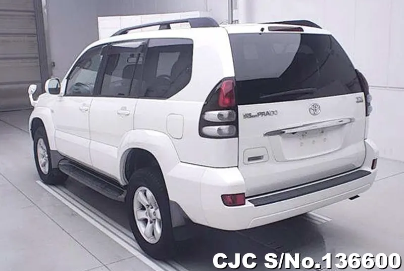 2005 Toyota / Land Cruiser Prado Stock No. 136600
