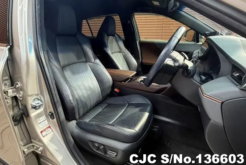 2020 Toyota / Harrier Stock No. 136603