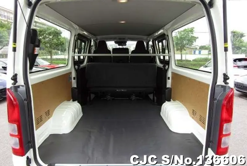 2026 Toyota / Hiace Stock No. 136606