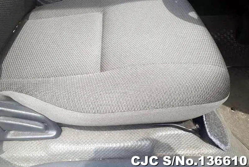 2018 Toyota / Hiace Stock No. 136610