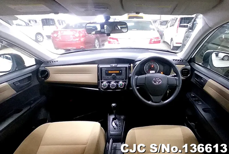2013 Toyota / Corolla Axio Stock No. 136613
