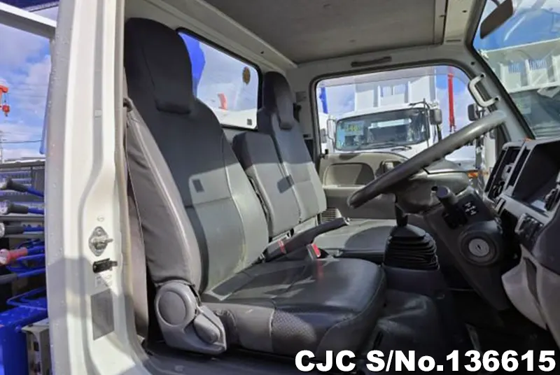 2008 Isuzu / Elf Stock No. 136615