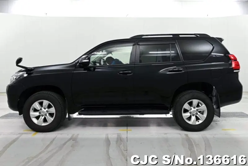 2020 Toyota / Land Cruiser Prado Stock No. 136616