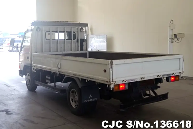 1990 Mitsubishi / Canter Stock No. 136618