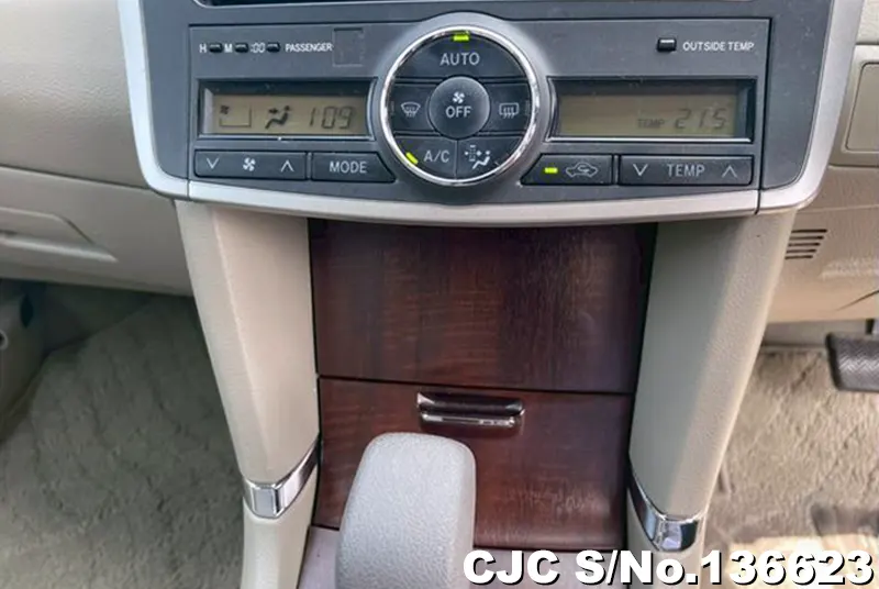 2010 Toyota / Allion Stock No. 136623