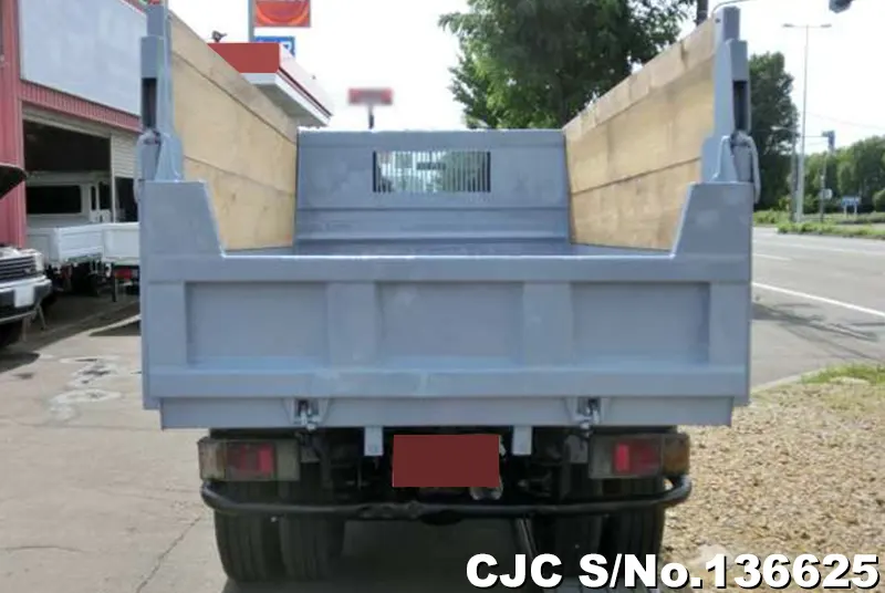 2006 Mazda / Titan Stock No. 136625
