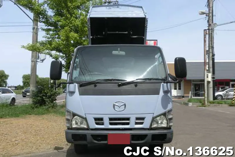 2006 Mazda / Titan Stock No. 136625