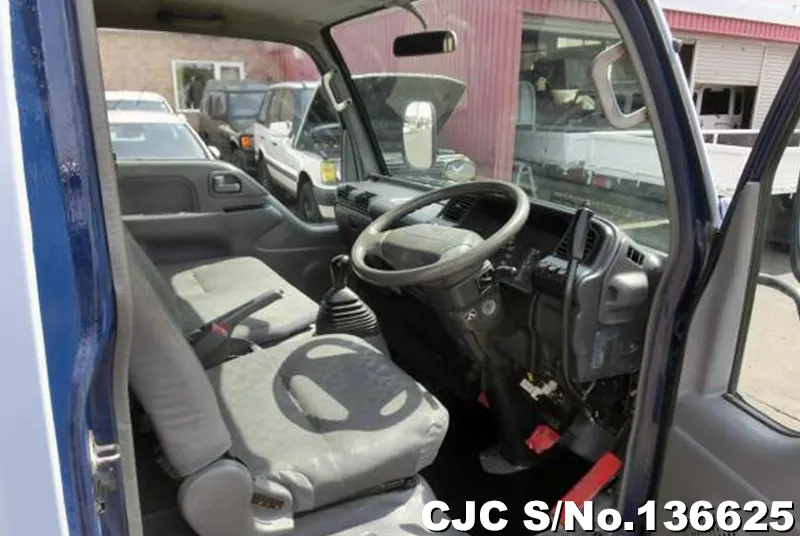 2006 Mazda / Titan Stock No. 136625