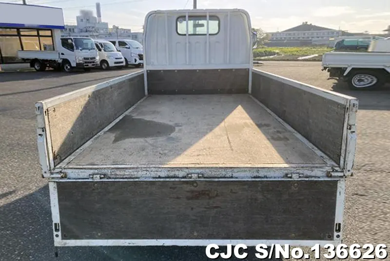 2002 Mitsubishi / Canter Stock No. 136626