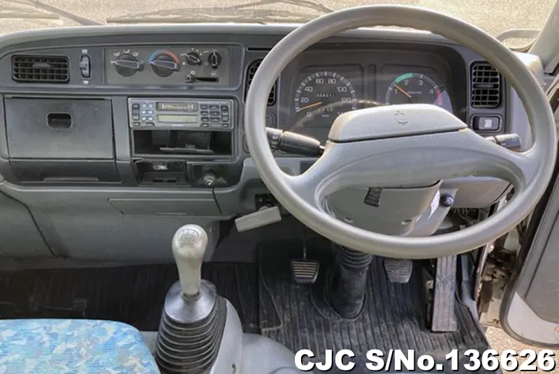 2002 Mitsubishi / Canter Stock No. 136626