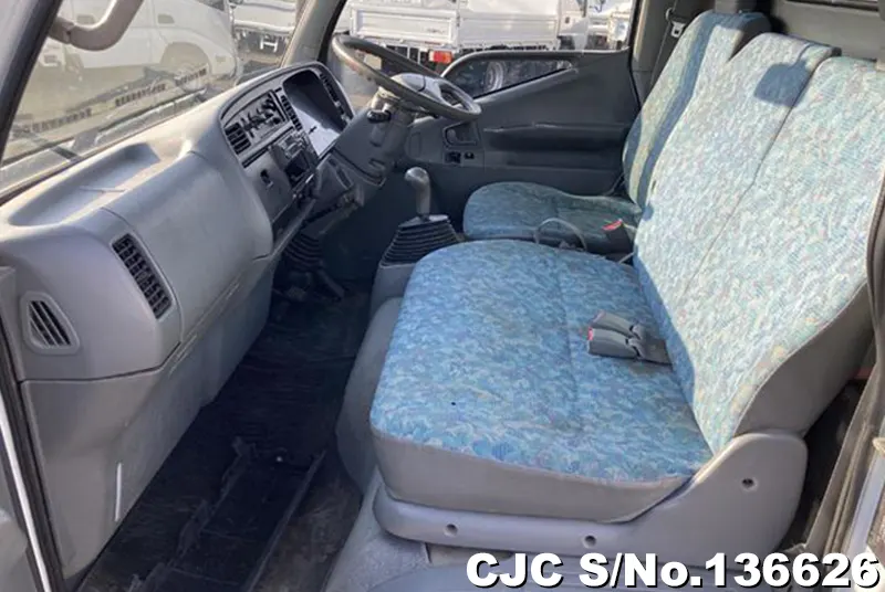 2002 Mitsubishi / Canter Stock No. 136626