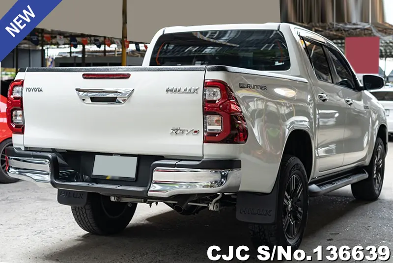 2020 Toyota / Hilux / Revo Stock No. 136639