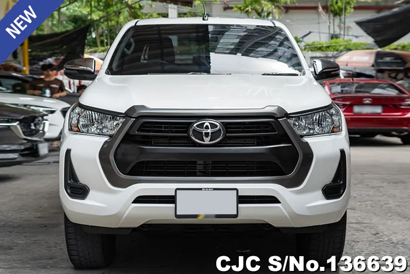 2020 Toyota / Hilux / Revo Stock No. 136639