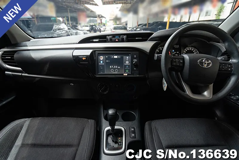 2020 Toyota / Hilux / Revo Stock No. 136639