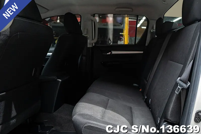 2020 Toyota / Hilux / Revo Stock No. 136639