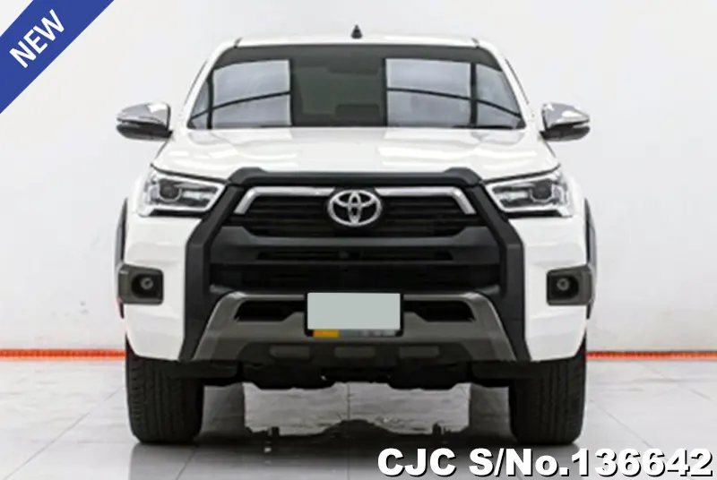 2023 Toyota / Hilux / Revo Stock No. 136642