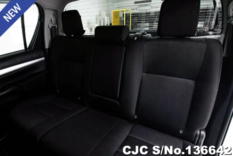 2023 Toyota / Hilux / Revo Stock No. 136642