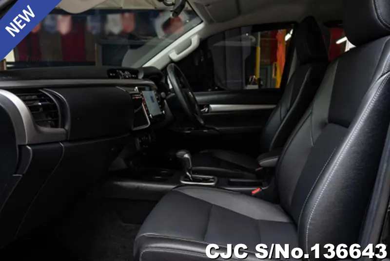 2023 Toyota / Hilux / Revo Stock No. 136643