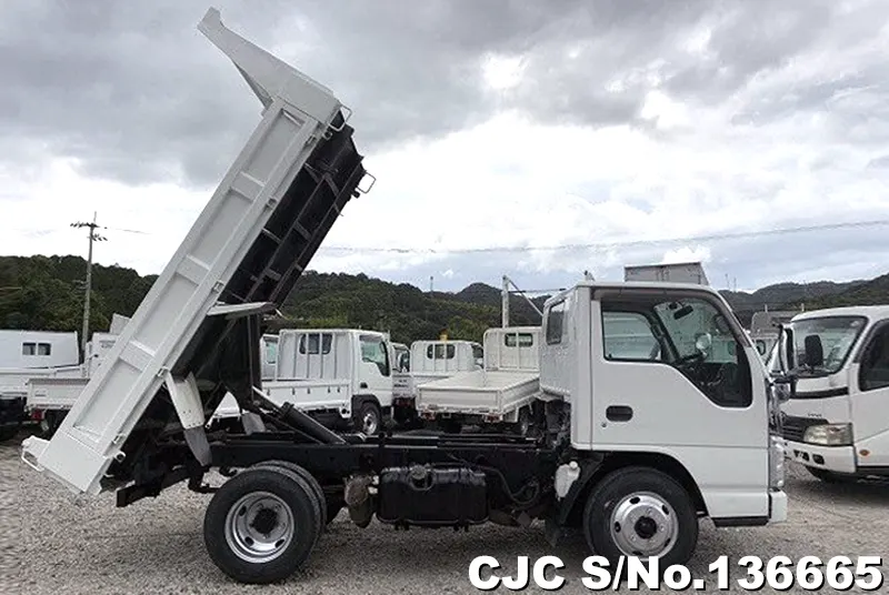 2008 Mazda / Titan Stock No. 136665
