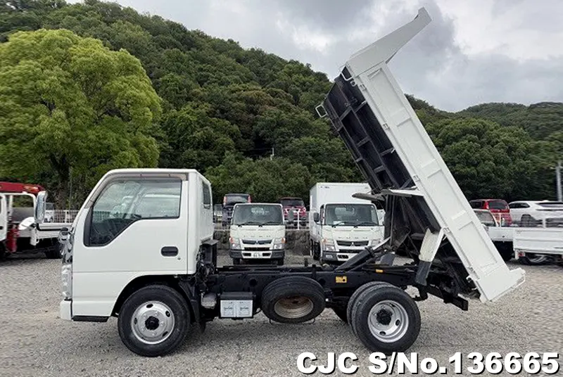 2008 Mazda / Titan Stock No. 136665
