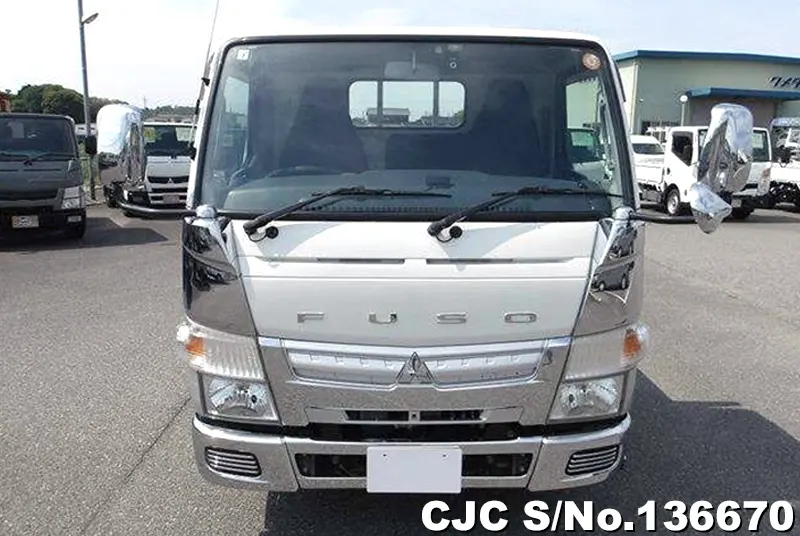2015 Mitsubishi / Canter Stock No. 136670