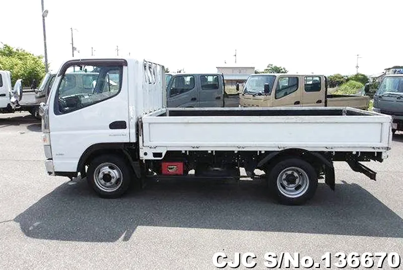 2015 Mitsubishi / Canter Stock No. 136670