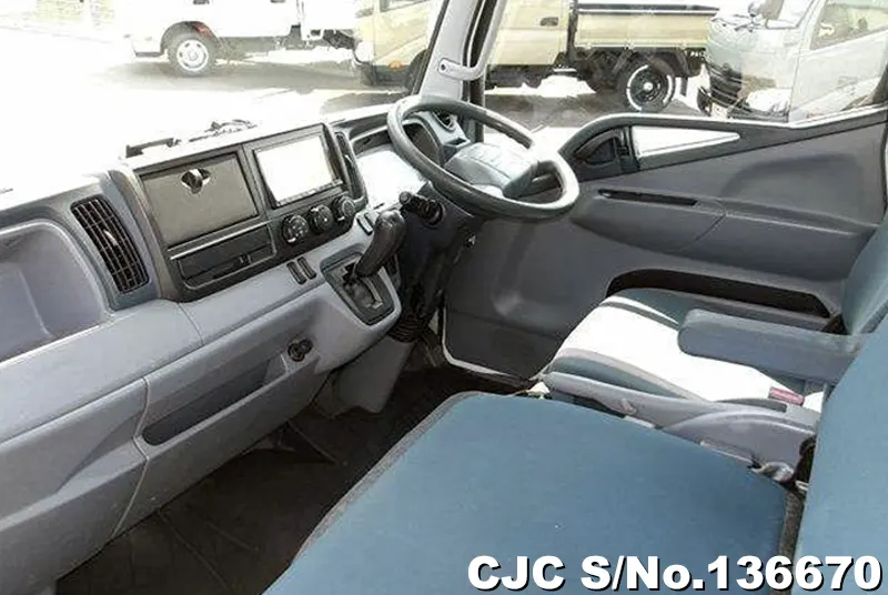 2015 Mitsubishi / Canter Stock No. 136670