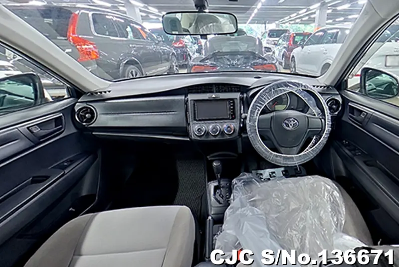 2016 Toyota / Corolla Axio Stock No. 136671