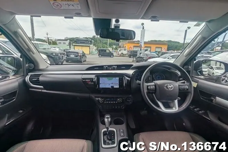 2018 Toyota / Hilux Stock No. 136674
