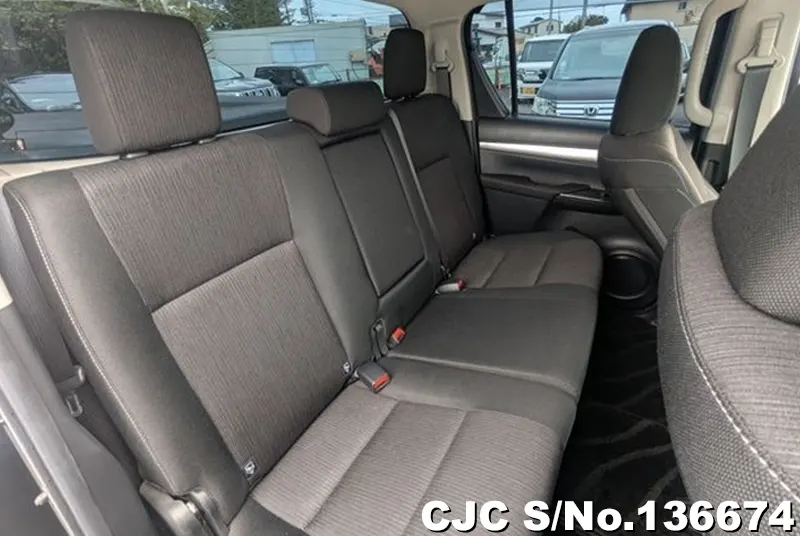 2018 Toyota / Hilux Stock No. 136674