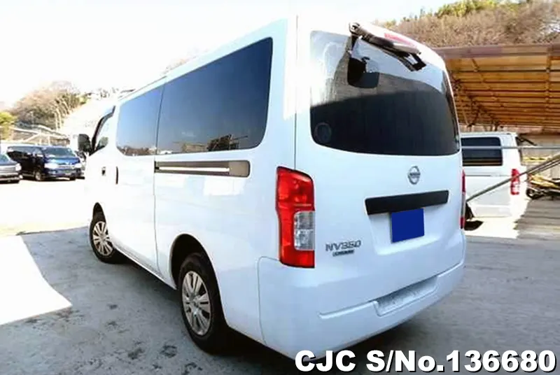 2015 Nissan / Caravan Stock No. 136680