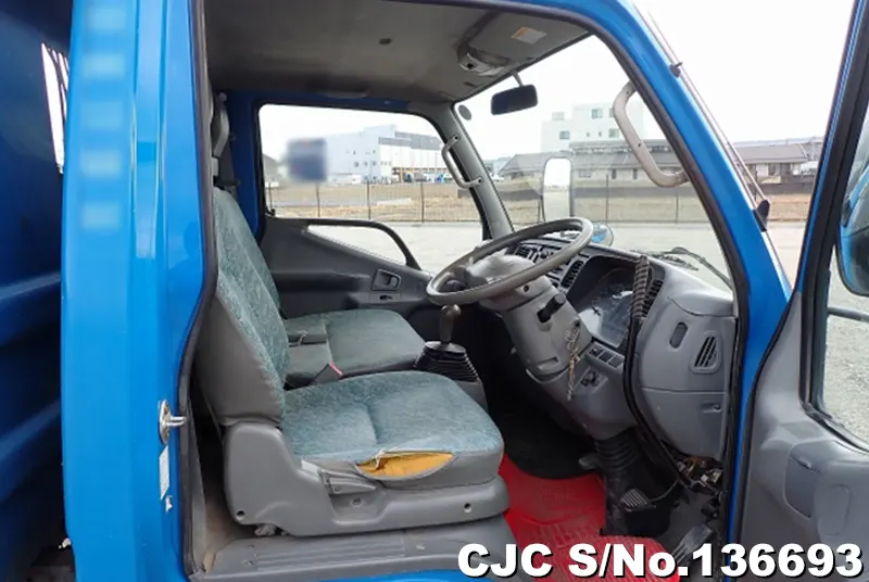 2000 Mitsubishi / Canter Stock No. 136693