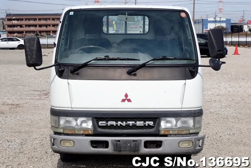 2001 Mitsubishi / Canter Stock No. 136695