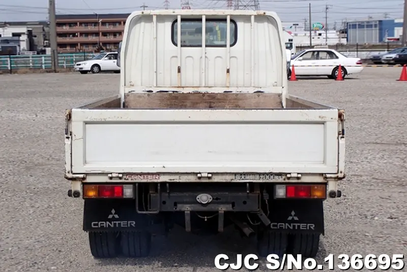2001 Mitsubishi / Canter Stock No. 136695