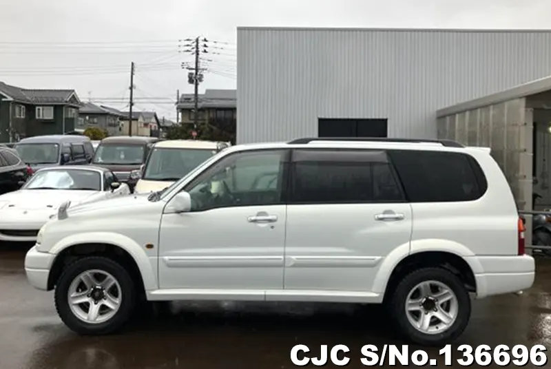 2001 Suzuki / Escudo Stock No. 136696