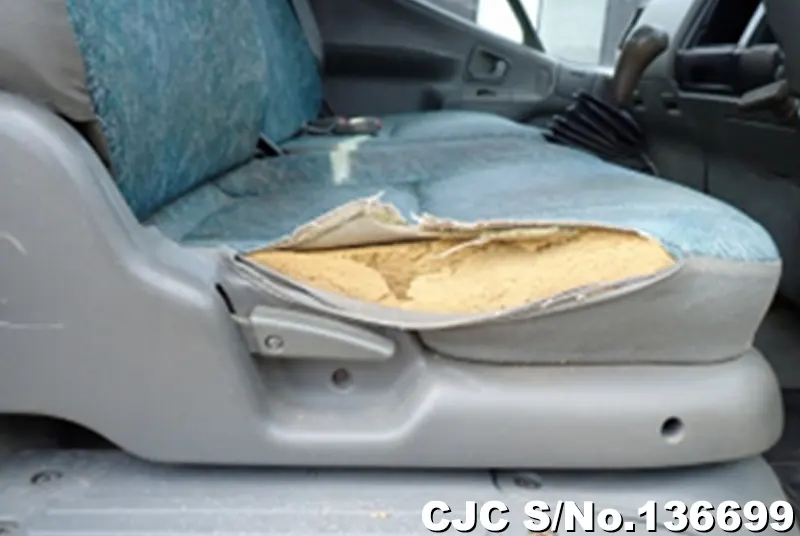 2000 Mitsubishi / Canter Stock No. 136699