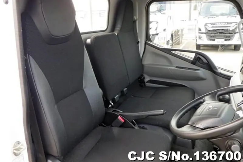 2021 Mitsubishi / Canter Stock No. 136700